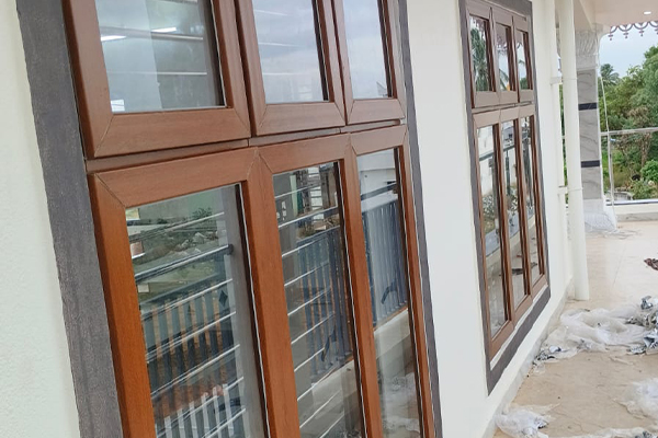 Aluminium Glass Railing
